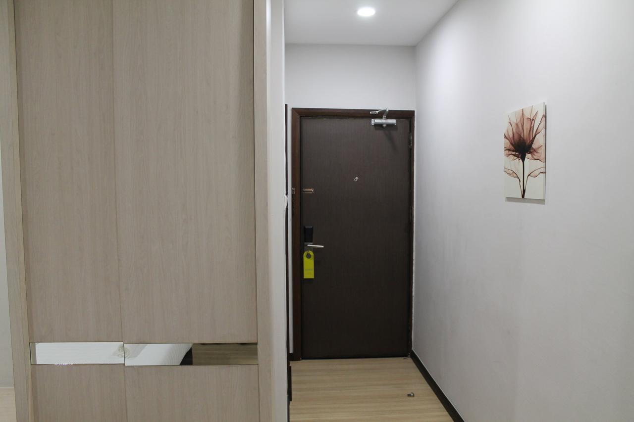 The Velton Inn บินตูลู ภายนอก รูปภาพ